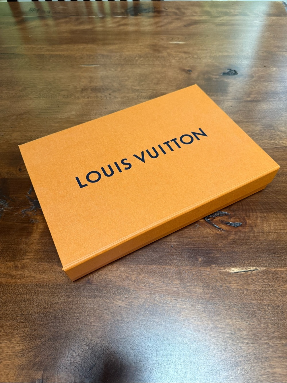 Louis Vuitton Orange and Black Branded Note Card Set